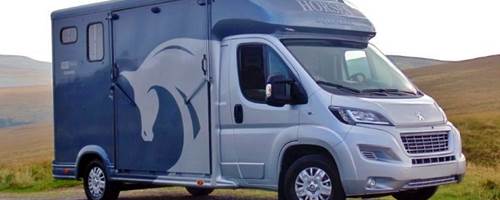 Dos and don’ts of horsebox accidents